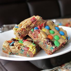 M&M Cookie Bars