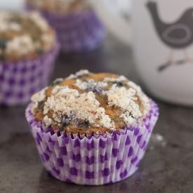 Streusel-Topped Blueberry Muffins