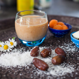 Smoothie with Almond Milk and Melon