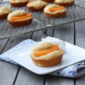Little Apricot Cakes