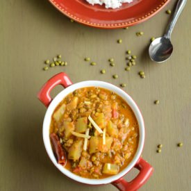 Lentil Bottle Gourd Curry