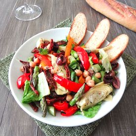 Mediterranean Antipasto Salad