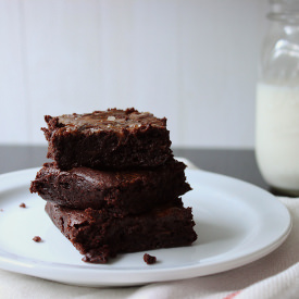 Salted Dulce de Leche Brownies