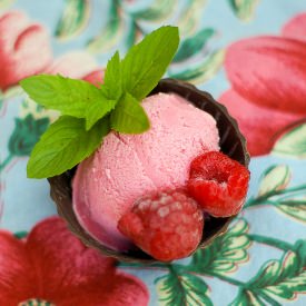 Raspberry Ice Cream