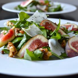 Green Fig Salad with Walnuts