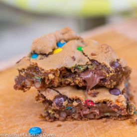 Pretzel Crusted M&M Blondies