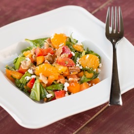 Spinach Salad with Colored Peppers