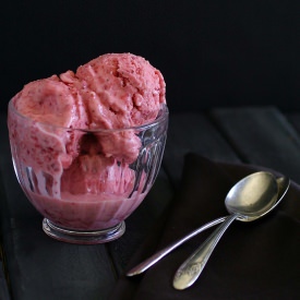Strawberry Frozen Yogurt