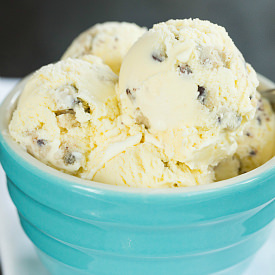 Choc Chip Cookie Dough Ice Cream