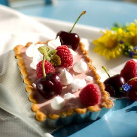 Raspberry Panna Cotta Tartlets