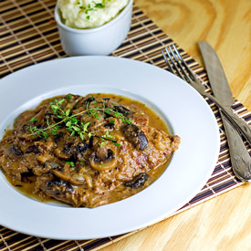 Beef with Onion Mushroom Gravy