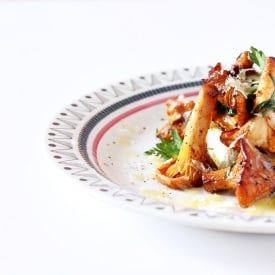 Chanterelles on Toast with Parmesan