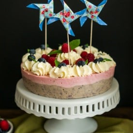 Blueberry & Raspberry Cheesecake