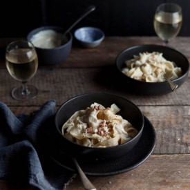 Pasta with Cauliflower Sauce
