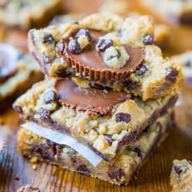 2-Ingredient PB Cup Choc Chip Bars