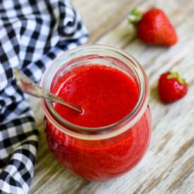 Super Simple Strawberry Sauce