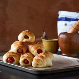 Hong Kong Sausage Buns