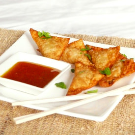 Fried Green Chili Chicken Wontons