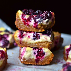 Blackberry Cheesecake Bars