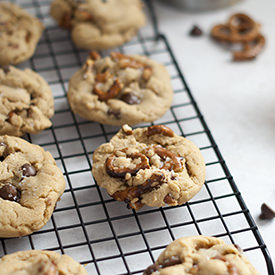 Chocolate PB Pretzel Cookies