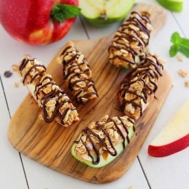 Choc PB Granola Apple Bites
