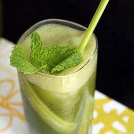 Matcha-Cucumber Lemonade