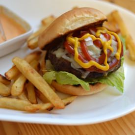 Pesto Cheeseburgers