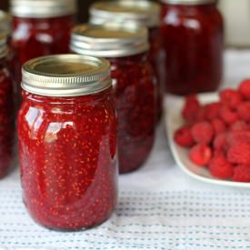 Raspberry Jam Using Honey