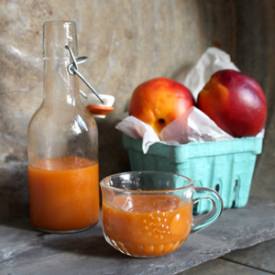 Carrot Nectarine Ginger Juice