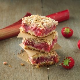 Rhubarb Strawberry Crumb Bars