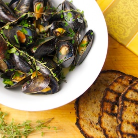 Mussels w/ Coleman’s Mustard Cream