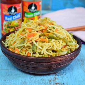 Vegetable Hakka Noodles