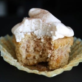 How to Frost the Perfect Cupcake