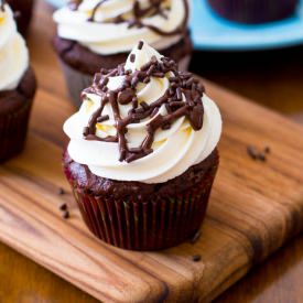 Chocolate White Chocolate Cupcakes