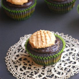 Chocolate & PB Cupcakes