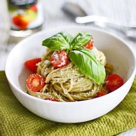 Avocado and Walnut Pesto Pasta