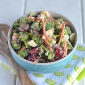 Crunchy Healthy Broccoli Salad