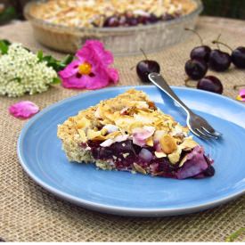 Dark Cherry Crunch Pie