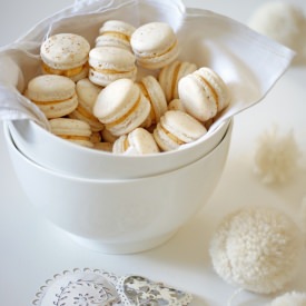 Eggnog Macarons