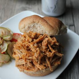Easy Pulled Pork Sandwiches