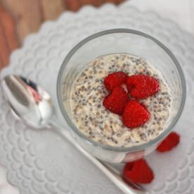Overnight Chia Oat Bowls