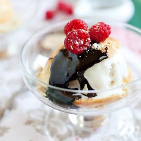 Profiterole with Ice Cream