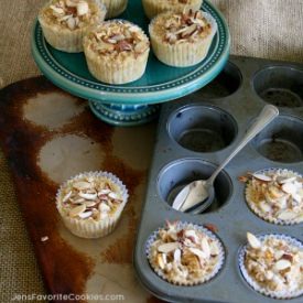 Baked Coconut Almond Oatmeal Cups