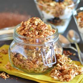 Quinoa Crunch Granola (Vegan)
