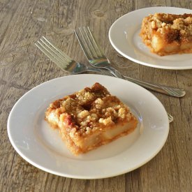 Salted Maple Caramel Peach Bars
