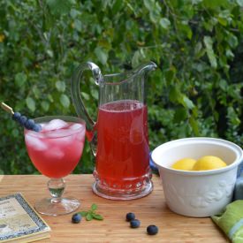 Blueberry Basil Lemonade