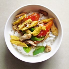 Stir Fried Chicken with Baby Corn