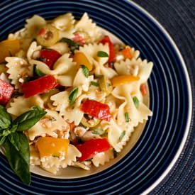 Pasta with Fresh Tomatoes and Basil