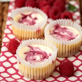 Raspberry Swirl Cheesecake Cupcakes
