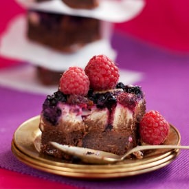 Cheesecake Brownie with Fruits